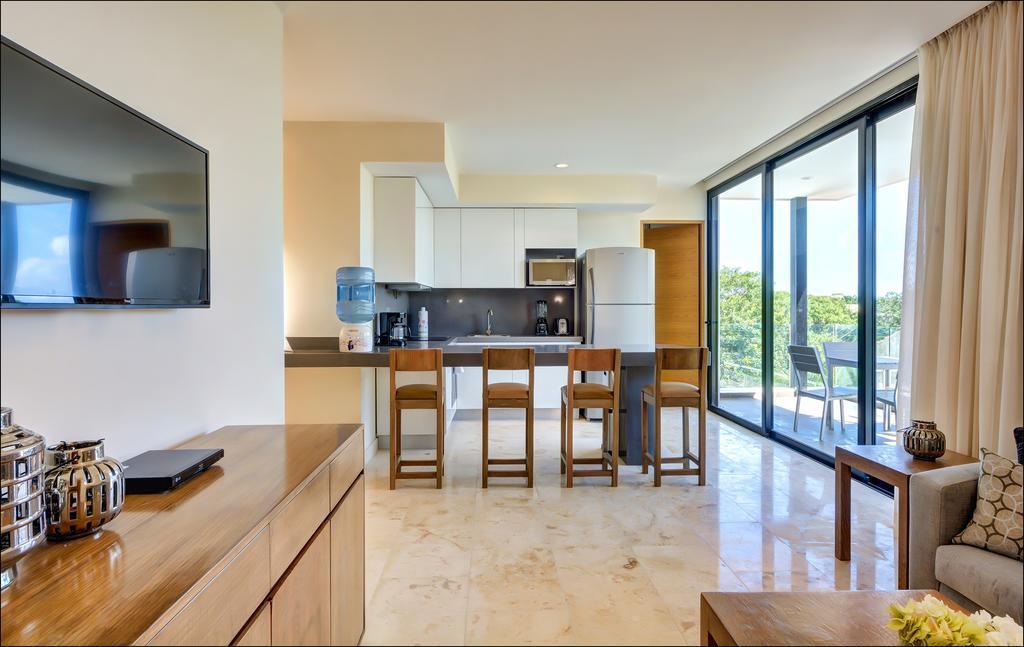 Anah Suites By Las Flores Vacation Rentals Плая дел Кармен Стая снимка