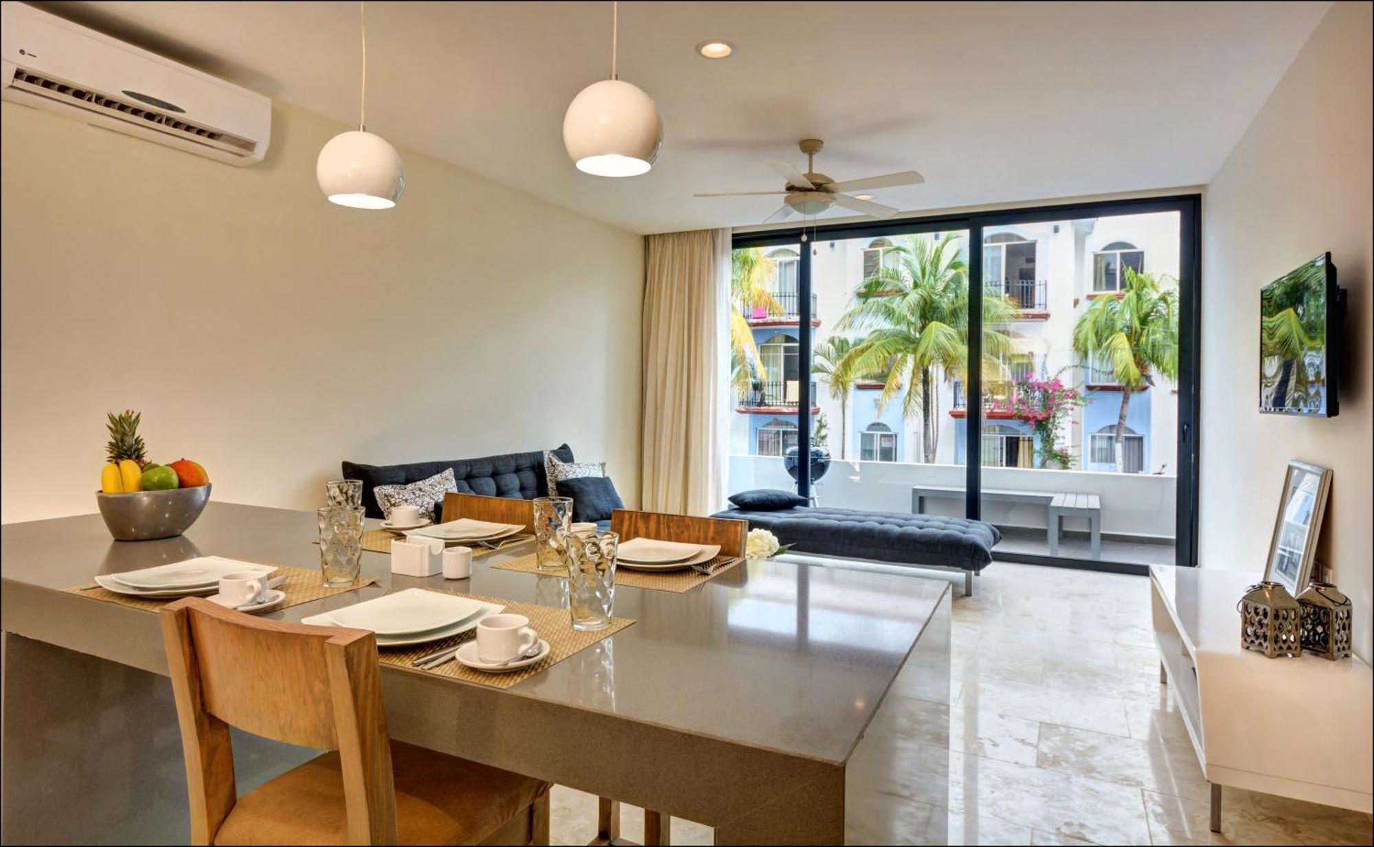 Anah Suites By Las Flores Vacation Rentals Плая дел Кармен Екстериор снимка
