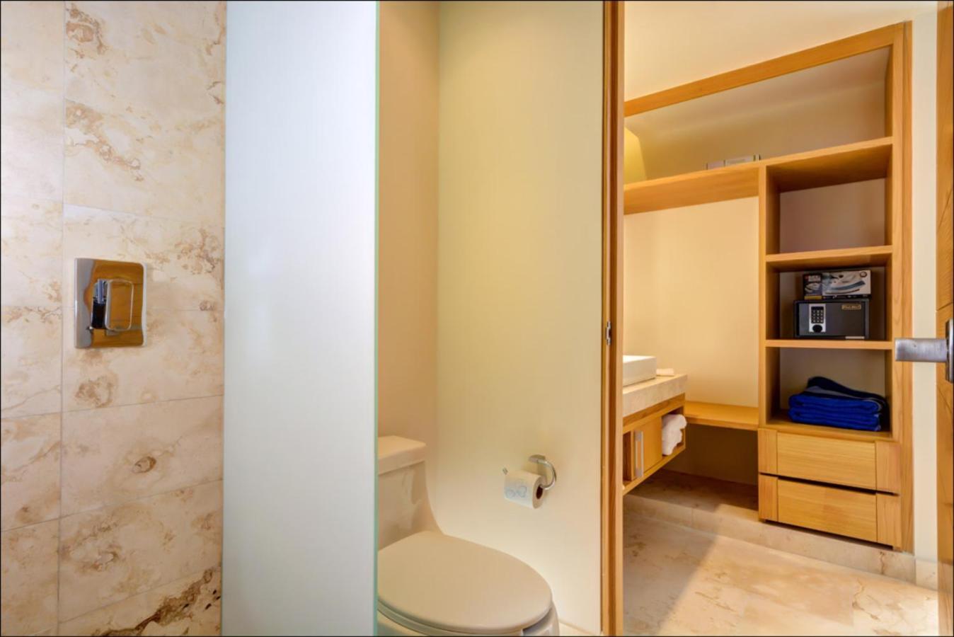 Anah Suites By Las Flores Vacation Rentals Плая дел Кармен Стая снимка