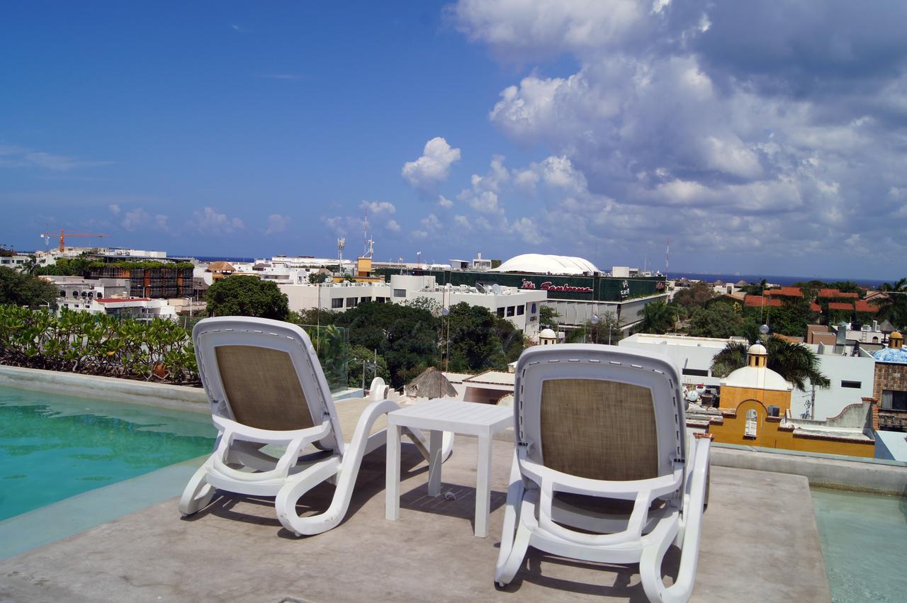 Anah Suites By Las Flores Vacation Rentals Плая дел Кармен Екстериор снимка