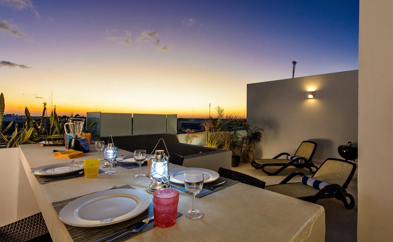Anah Suites By Las Flores Vacation Rentals Плая дел Кармен Екстериор снимка